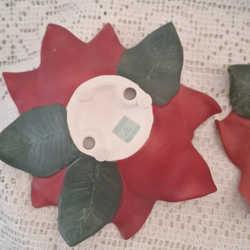 Vtg Christmas Pair PartyLite Poinsettia Ceramic Flowers Candle Holders Dishes